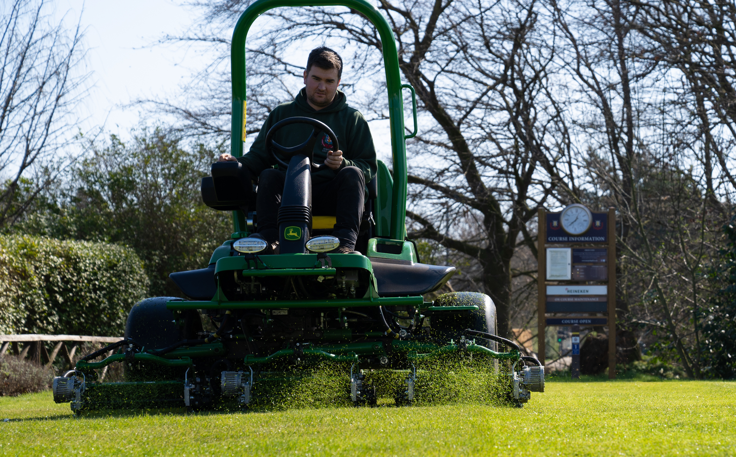 Morpeth Golf Club looks to the future with John Deere Golf Machinery