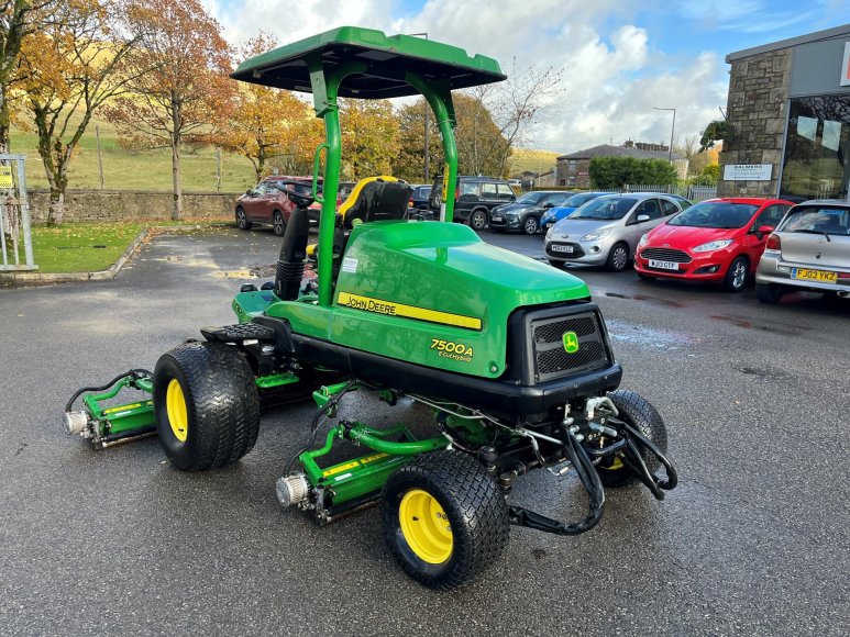 John Deere 7500A Fairway Mower 