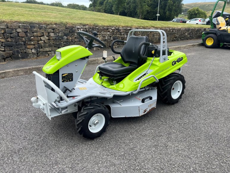 Grillo Climber Series 7 Bank Mower