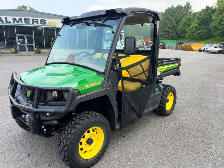 John Deere XUV865M Utility Vehicle 