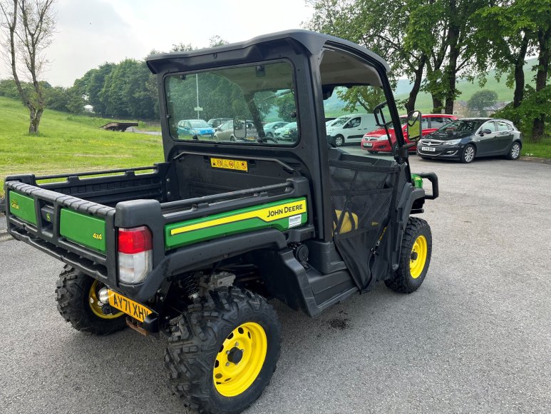 John Deere XUV865M Utility Vehicle 