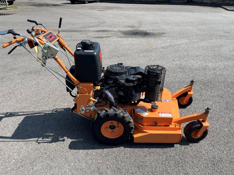 Scag SWZ 32" Pedestrian Mower 