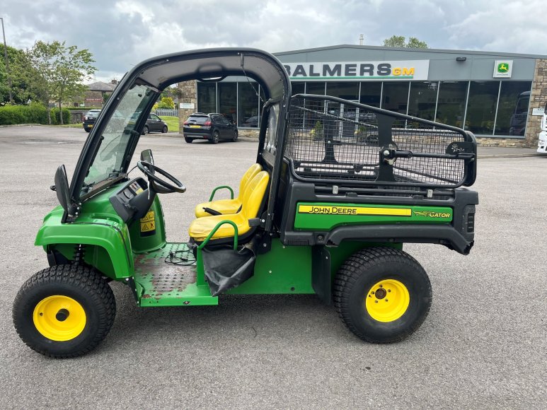 John Deere TE Gator 