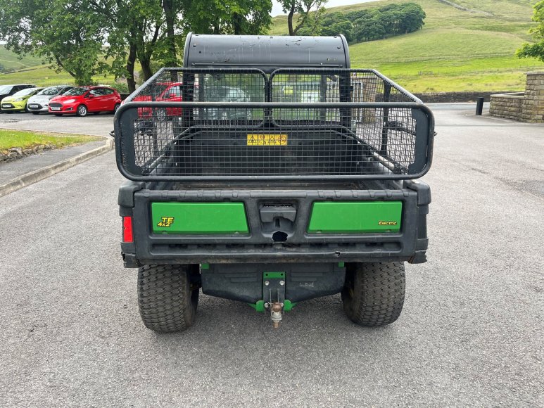 John Deere TE Gator 