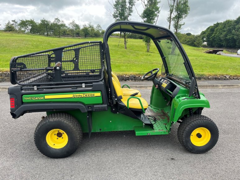 John Deere TE Gator 