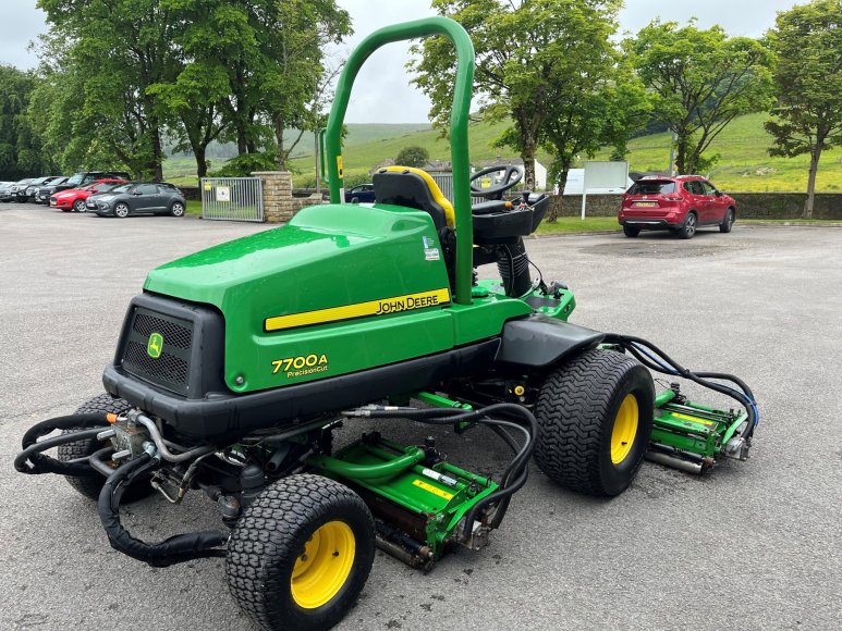 John Deere 7700A Fairway Mower