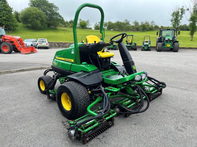 John Deere 7700A Fairway Mower