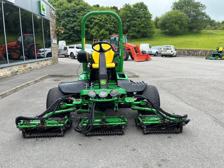 John Deere 7700A Fairway Mower