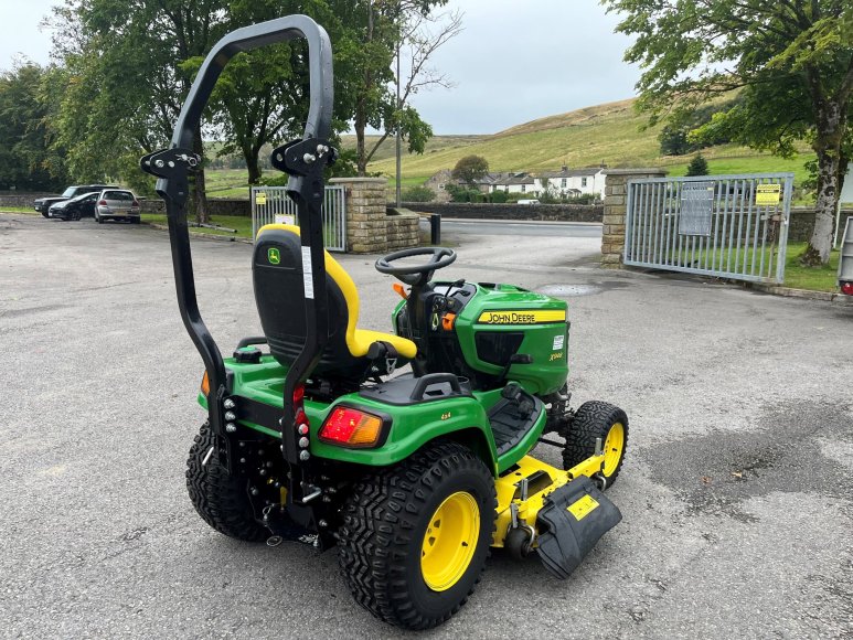 John Deere X948 Ride on Mower