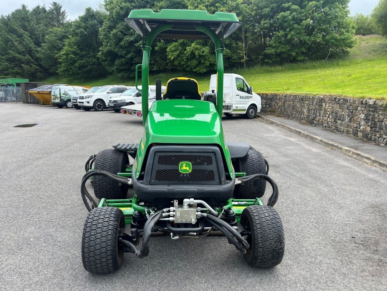 John Deere 8700A Fairway Mower 