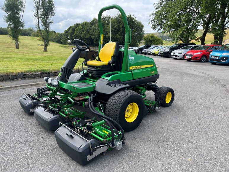 John Deere 7700A Fairway Mower