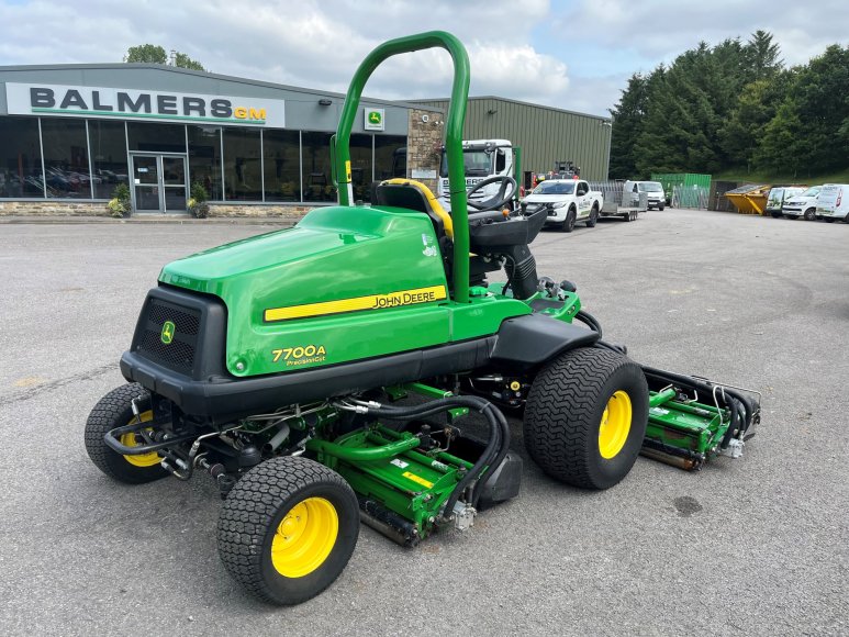 John Deere 7700A Fairway Mower