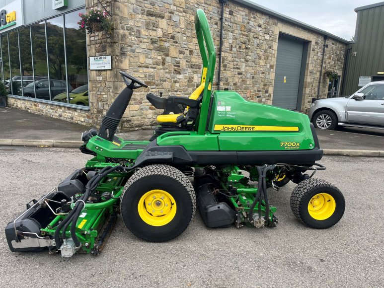 John Deere 7700A Fairway Mower