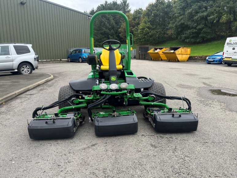 John Deere 7700A Fairway Mower