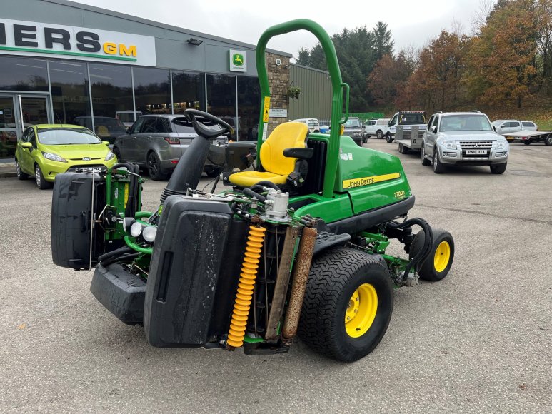 John Deere 7700A Fairway Mower