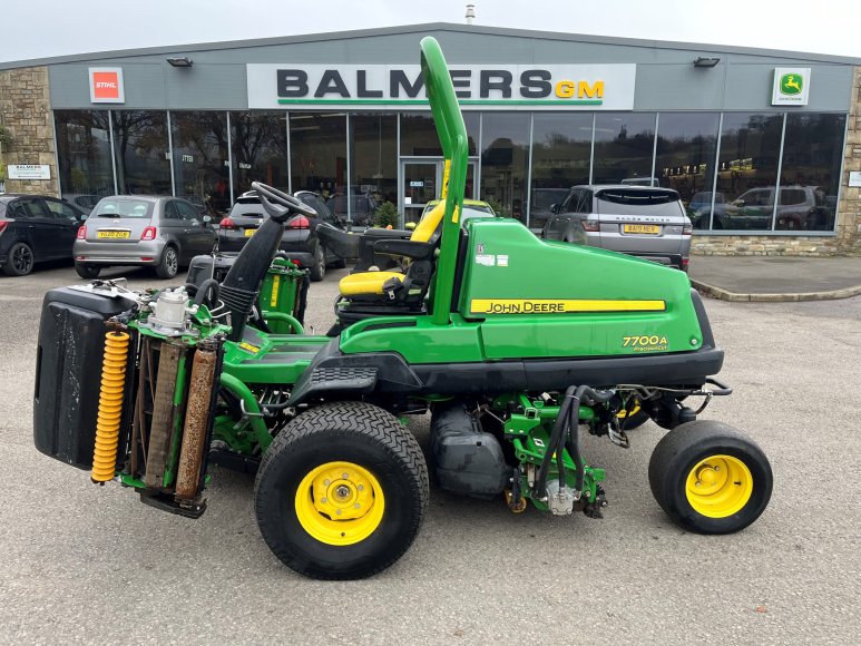 John Deere 7700A Fairway Mower