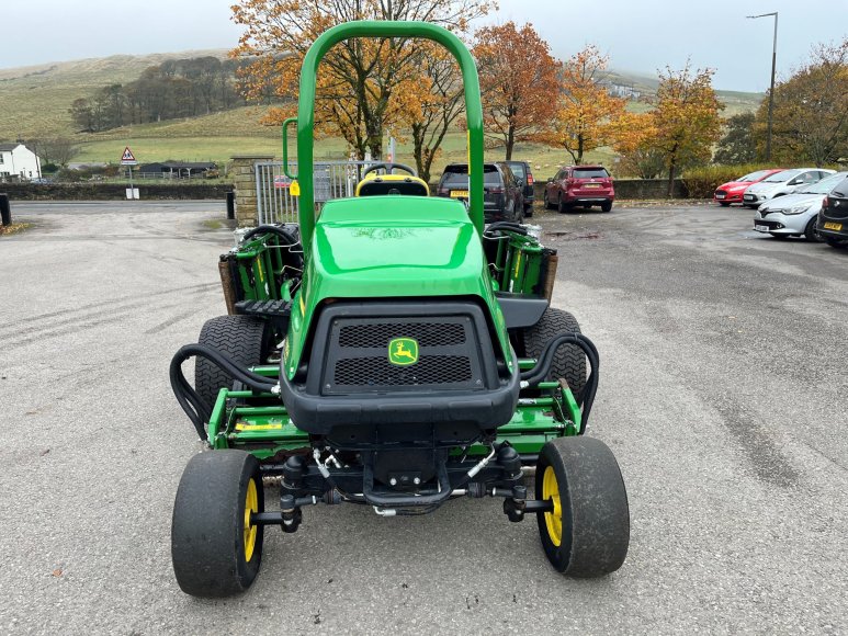 John Deere 7700A Fairway Mower