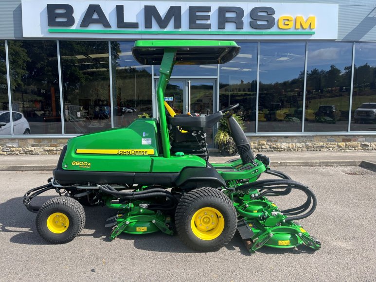 John Deere 8800A Terrain Cut 