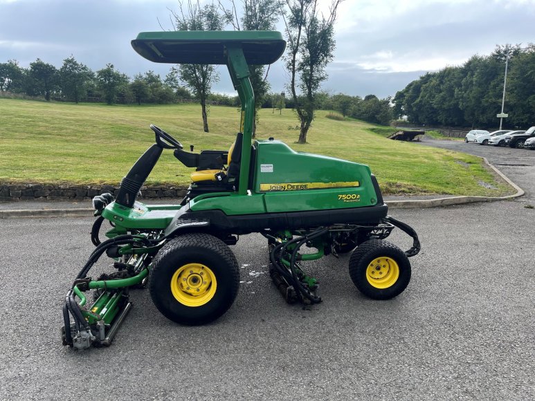 John Deere 7500A Fairway Mower 