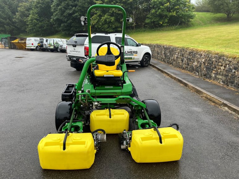 John Deere 2750 Greens Mower 