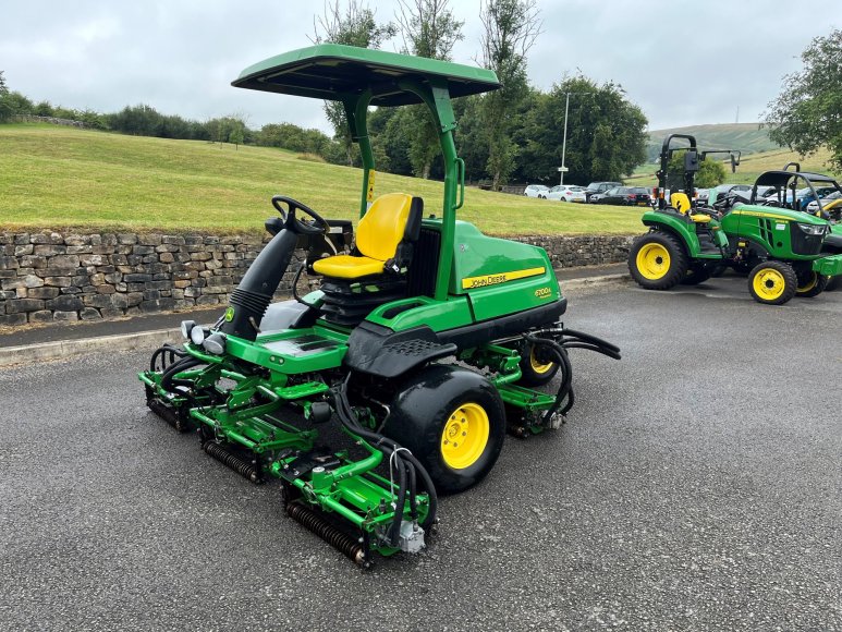 John Deere 6700A Fairway Mower