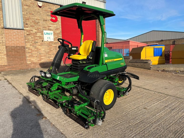 John Deere 6700A Fairway Mower