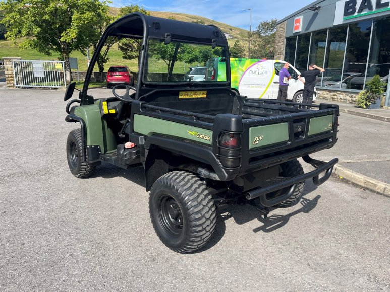 John Deere 855D Gator 