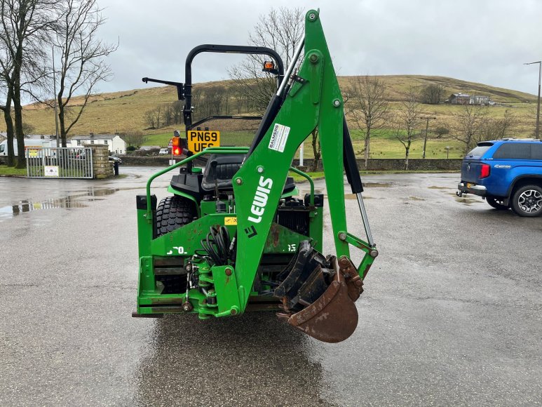 John Deere 3038E c/w Front & Backhoe Loader