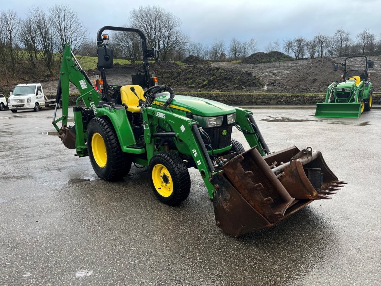 John Deere 3038E c/w Front & Backhoe Loader