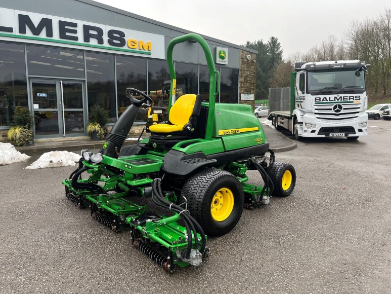 John Deere 7700A Fairway Mower