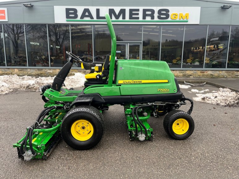 John Deere 7700A Fairway Mower