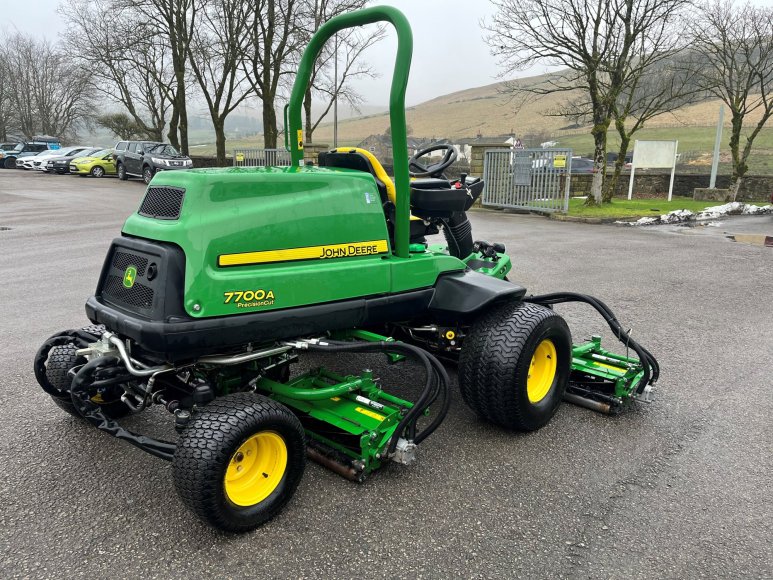 John Deere 7700A Fairway Mower