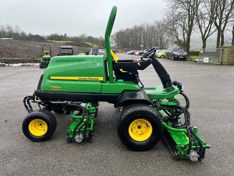 John Deere 7700A Fairway Mower