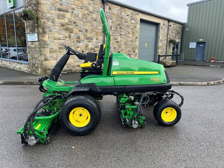 John Deere 7700A Fairway Mower