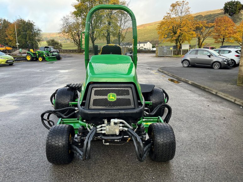 John Deere 7700A Fairway Mower