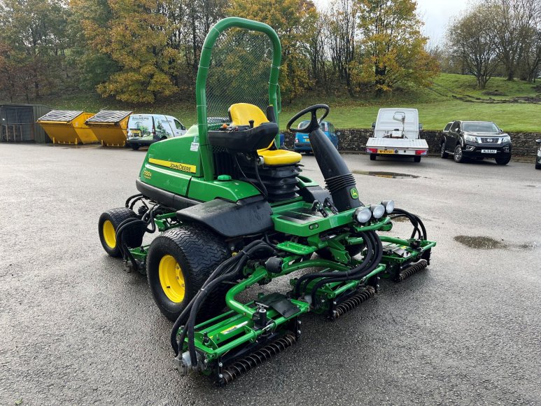 John Deere 7700A Fairway Mower