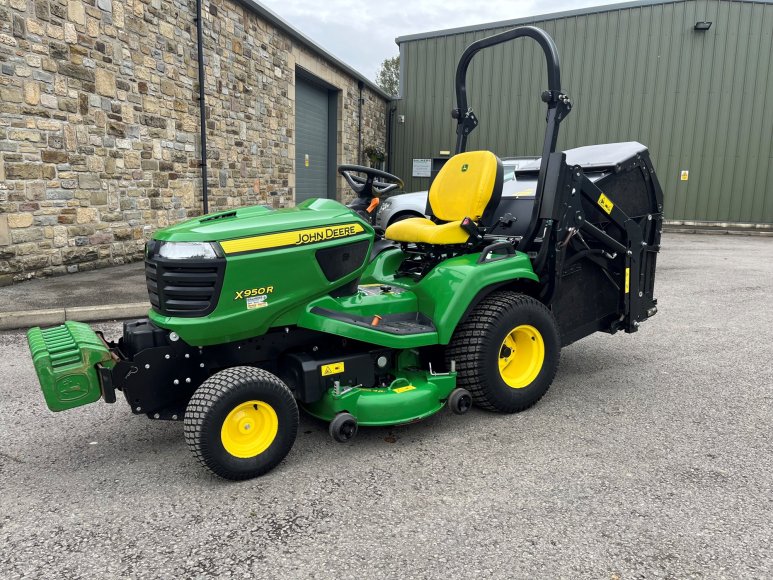 John Deere X950R High Tip