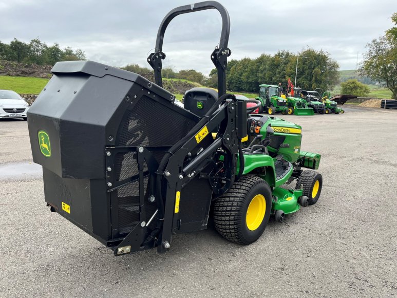 John Deere X950R High Tip