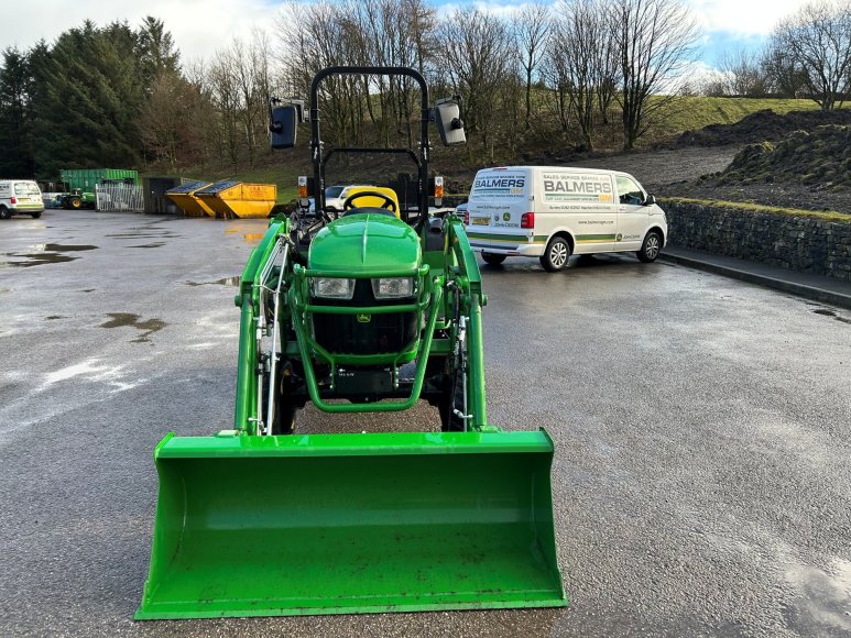 John Deere 2038R Compact Tractor c/w Loader 