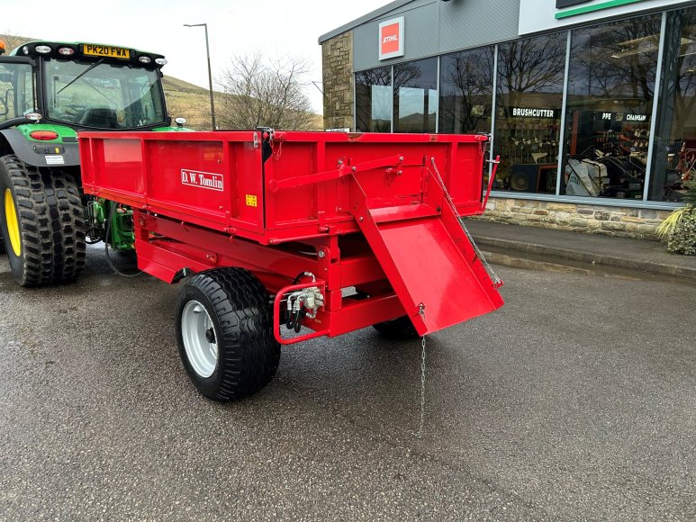 D W Tomlin 3.5 Tonne High Lift Trailer 