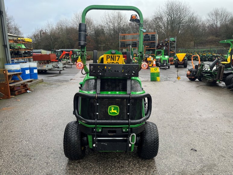 John Deere 1580 Front Mower