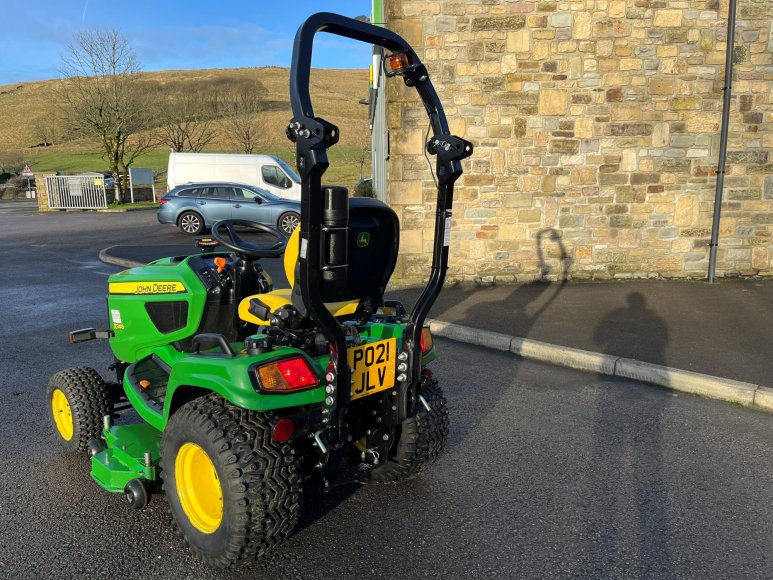 John Deere X948 Ride on Mower