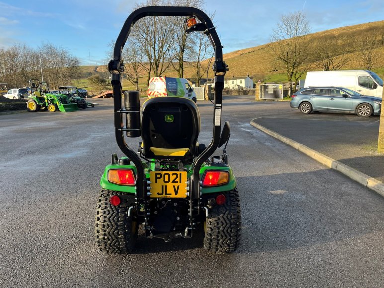 John Deere X948 Ride on Mower