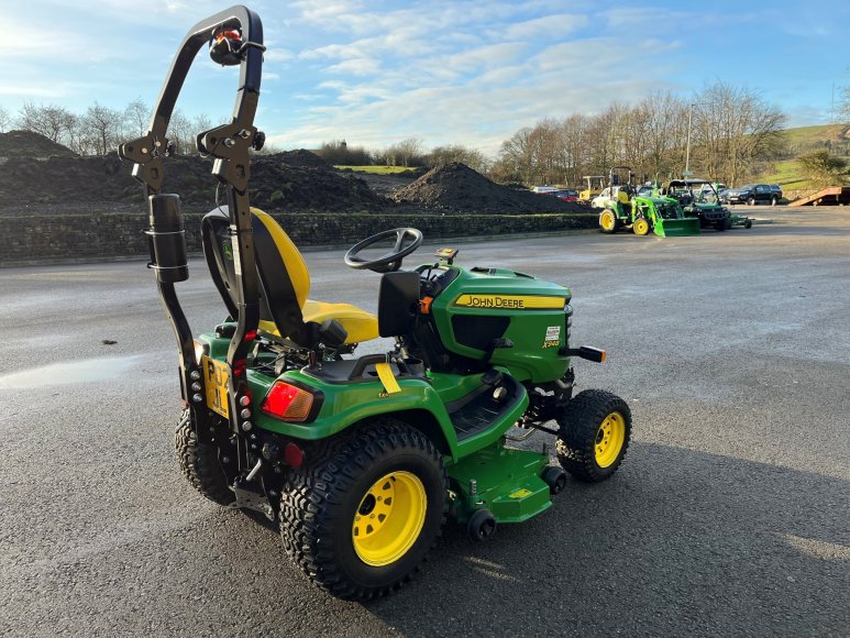 John Deere X948 Ride on Mower