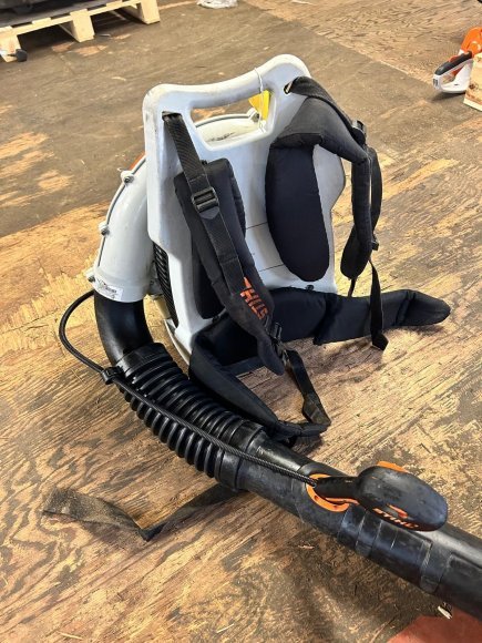 Stihl BR 600 Back-Pack Blower