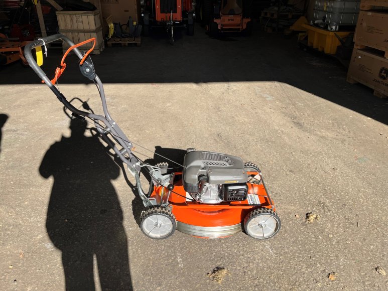 Husqvarna LB553SQE Lawn Mower 