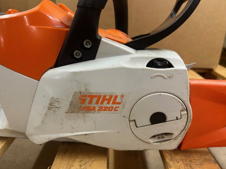 EX-DEMO Stihl MSA 220 C-B battery chainsaw