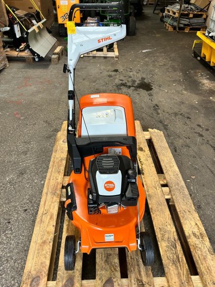 Ex-Demo Stihl RM 253 T Petrol Mower