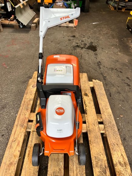 Stihl RMA 248 T Battery Mower